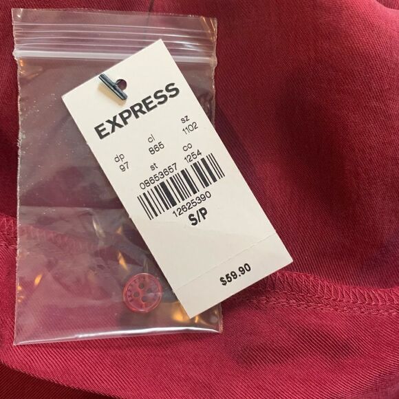 NWT Express off the shoulder maroon top size S - Picture 6 of 6